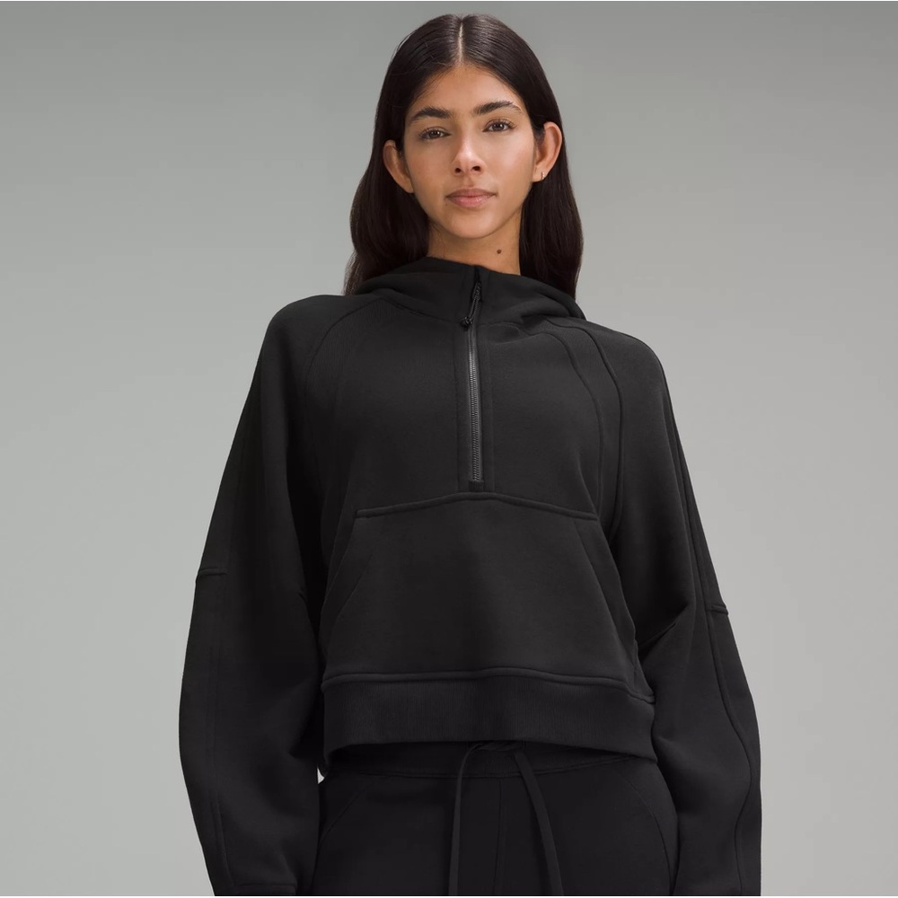 Lululemon black drop scuba half zip M/L